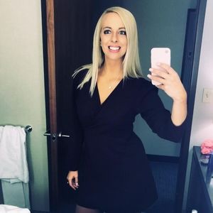 Meet your Posher, Nadine